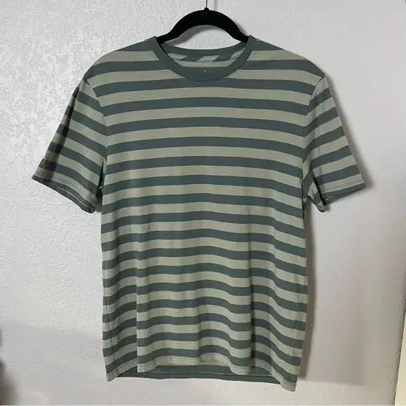 Everlane Men’s Organic Cotton Green Stripe Crewneck Tee - Picture 2 of 6